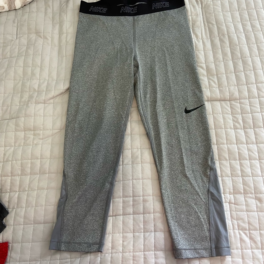 Nike Capri Leggings